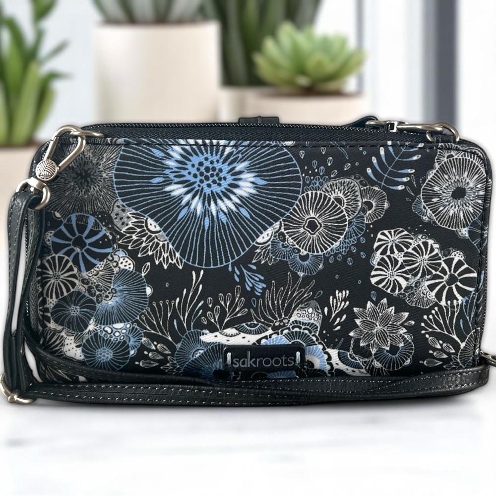 Sakroots Black & Blue Floral Cottagecore Crossbody Wallet Phone Holder Bag